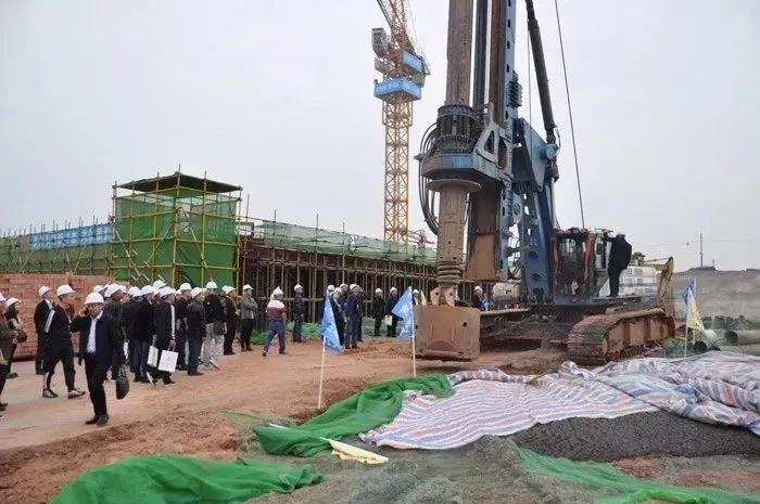 幸运彩重装YTR230Dpro旋挖钻成都推介会圆满落幕