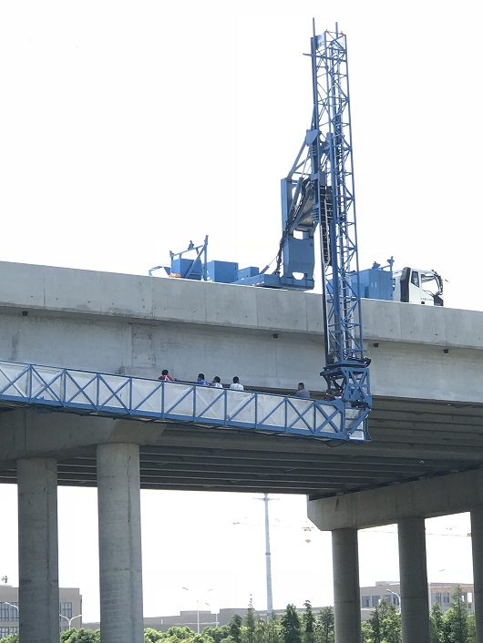 【客户说】王新州:对生活保持激情，对机遇顺势把握